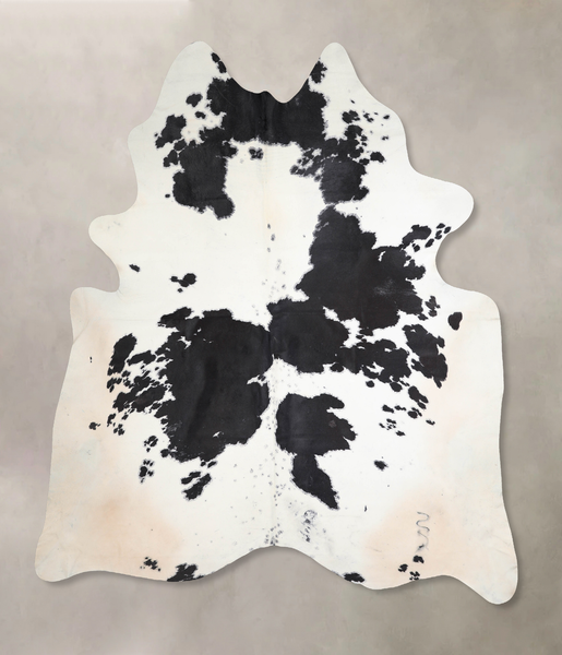 Black and White Cowhide Rug #A31284