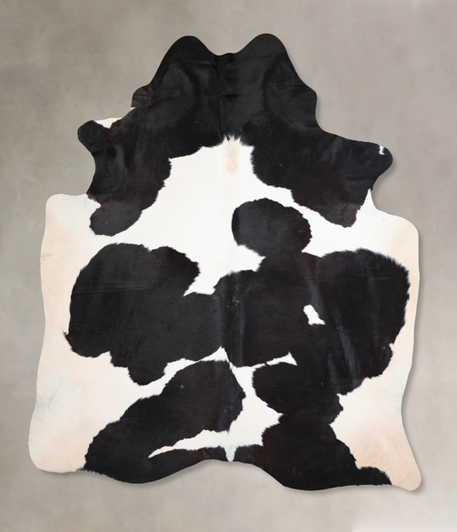 Black and White Cowhide Rug #A31980