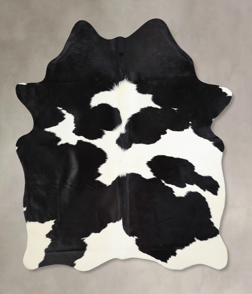 Black and White Cowhide Rug #A33138