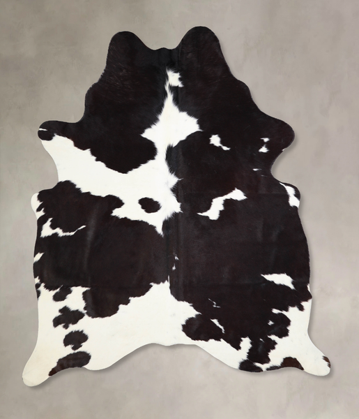 Black and White Cowhide Rug #A33140