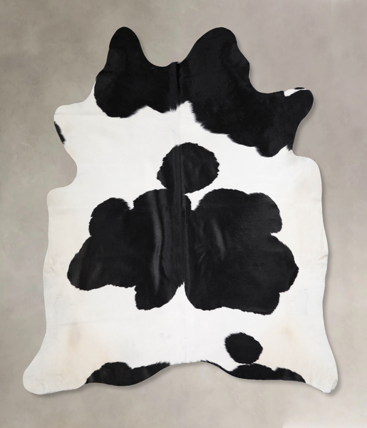 Black and White Cowhide Rug #A34447