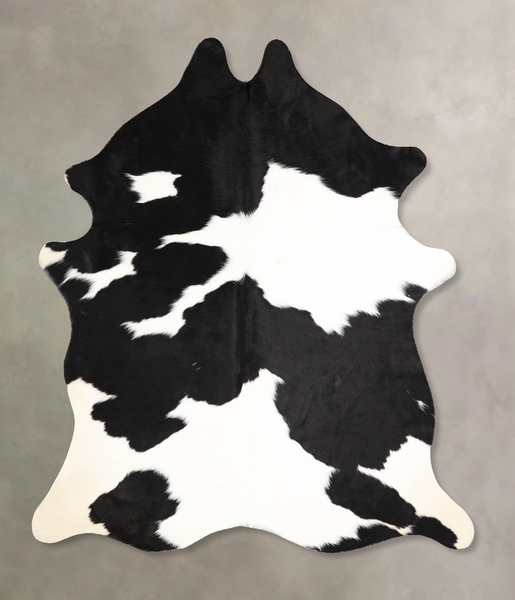 Black and White Cowhide Rug #A34915