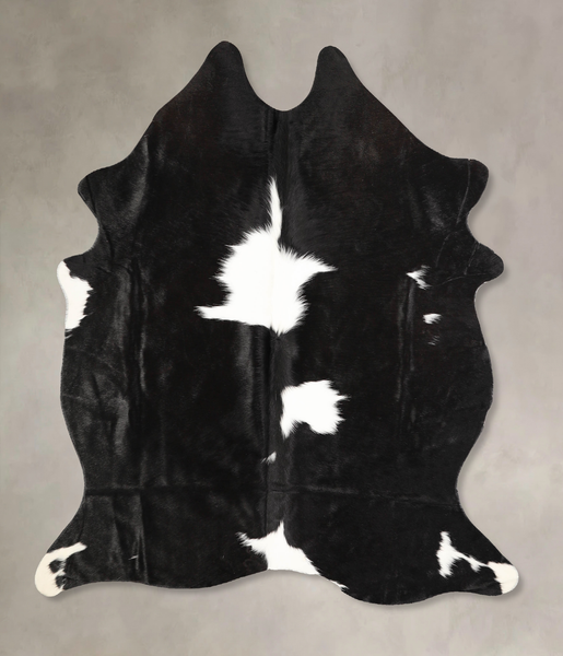 Black and White Cowhide Rug #A35319