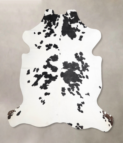Black and White Cowhide Rug #A40334