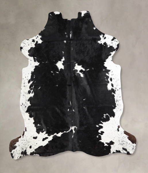 Black and White Cowhide Rug #A40338
