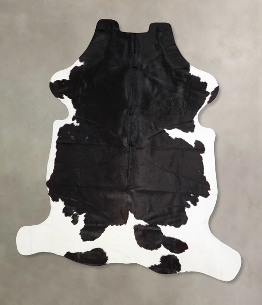 Black and White Cowhide Rug #A40391