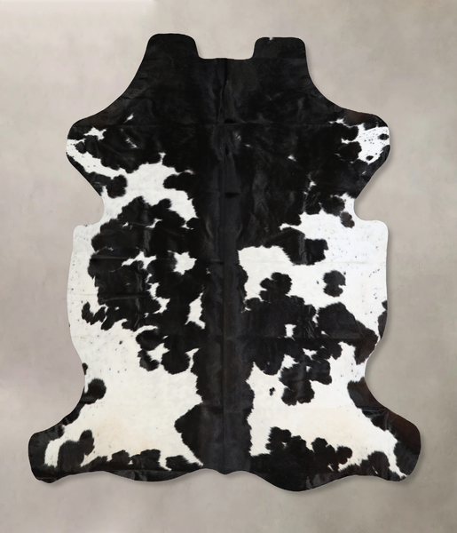 Black and White Cowhide Rug #A40568