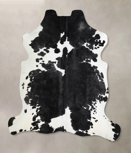 Black and White Cowhide Rug #A40813