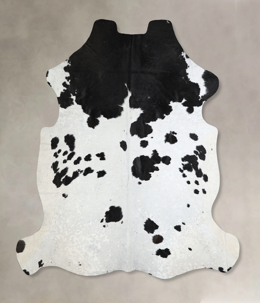 Black and White Cowhide Rug #A40981
