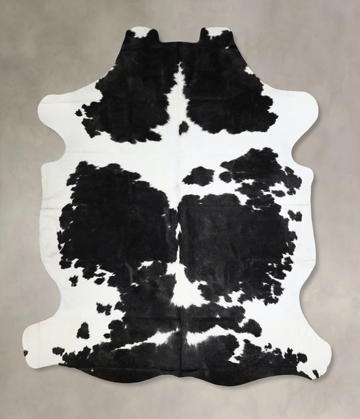 Black and White Cowhide Rug #A41413