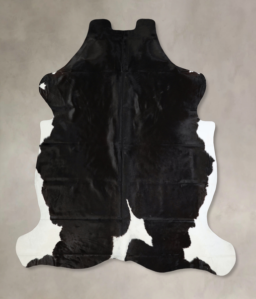 Black and White Cowhide Rug #A41417