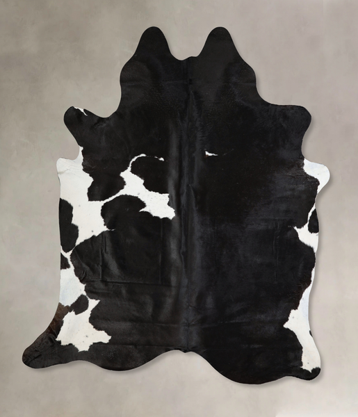 Black and White Cowhide Rug #A43308
