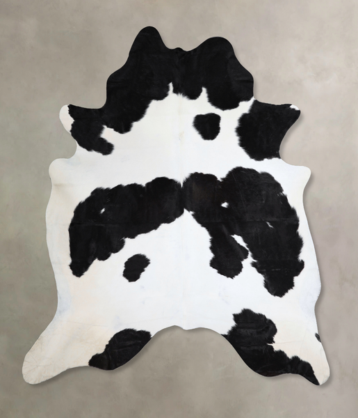 Black and White Cowhide Rug #A43528