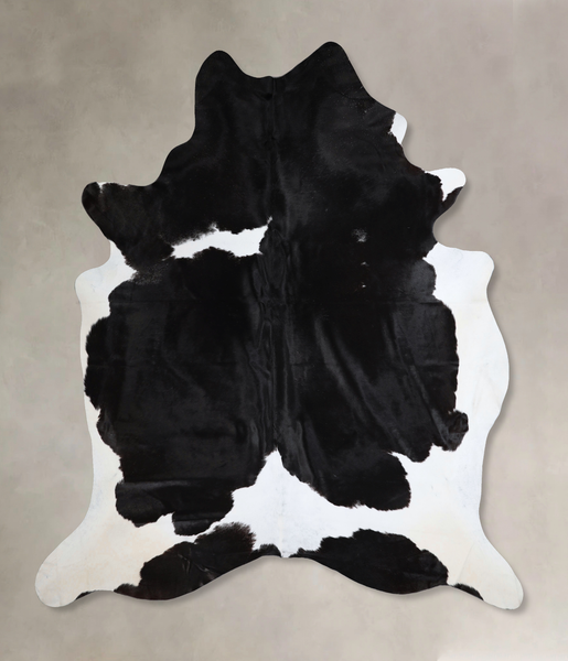 Black and White Cowhide Rug #A43576
