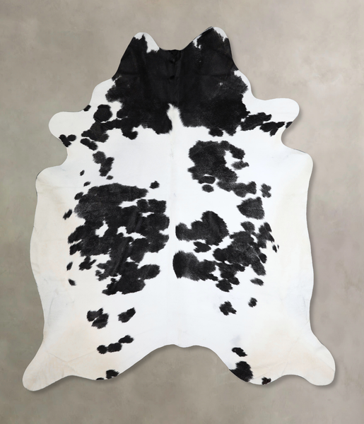 Black and White Cowhide Rug #A43593