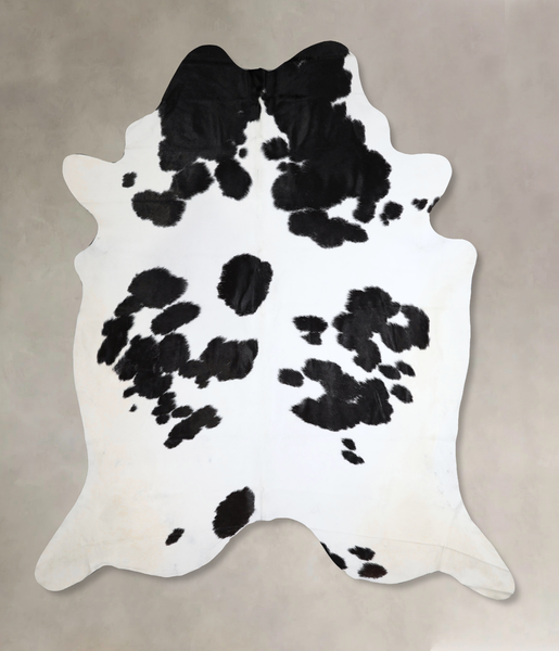 Black and White Cowhide Rug #A43610