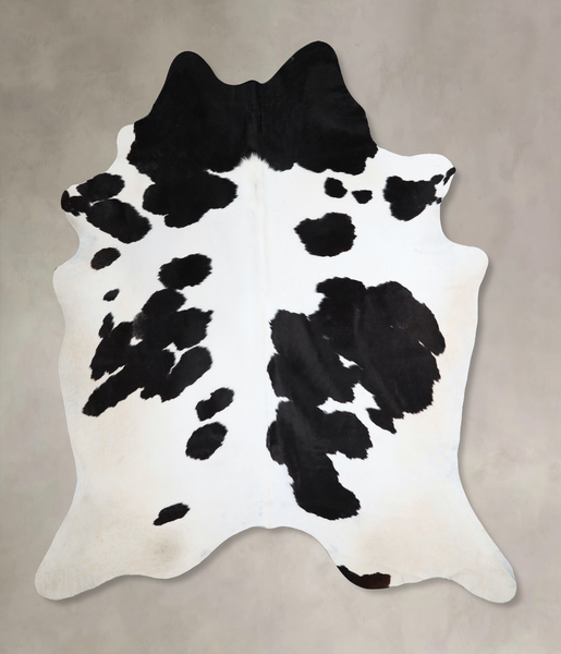 Black and White Cowhide Rug #A43633