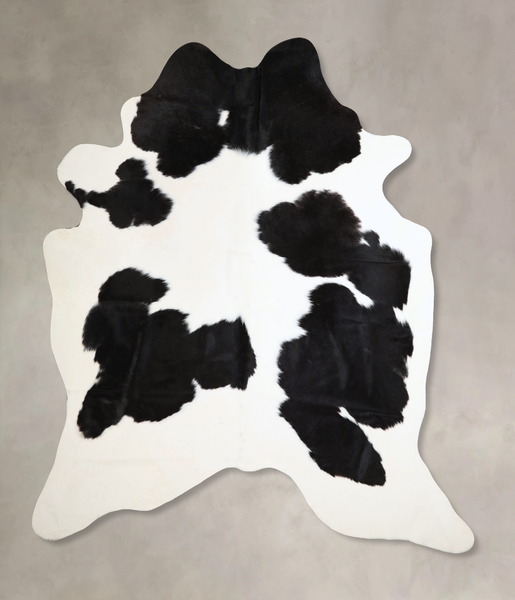 Black and White Cowhide Rug #A43676