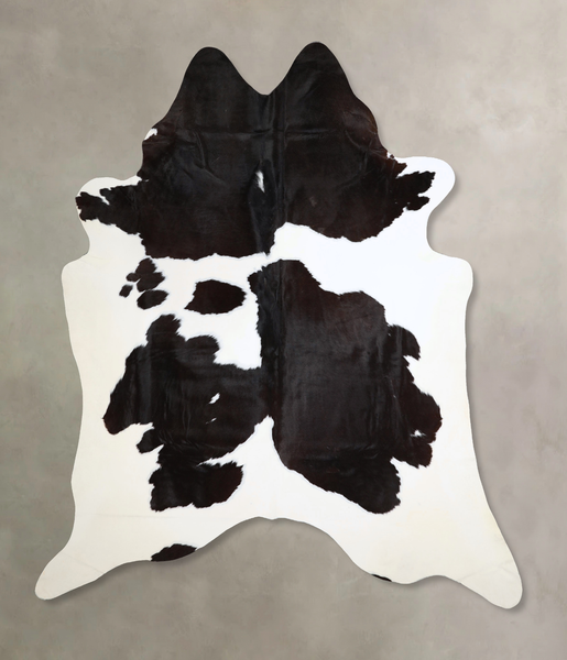 Black and White Cowhide Rug #A43679