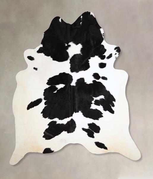Black and White Cowhide Rug #A43681