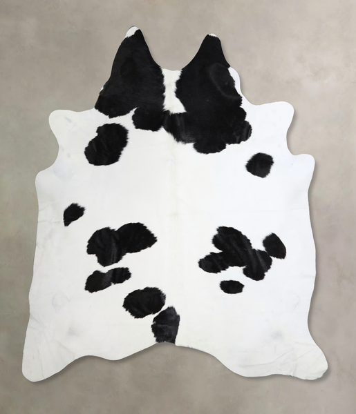 Black and White Cowhide Rug #A43712