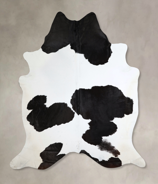 Black and White Cowhide Rug #A43826
