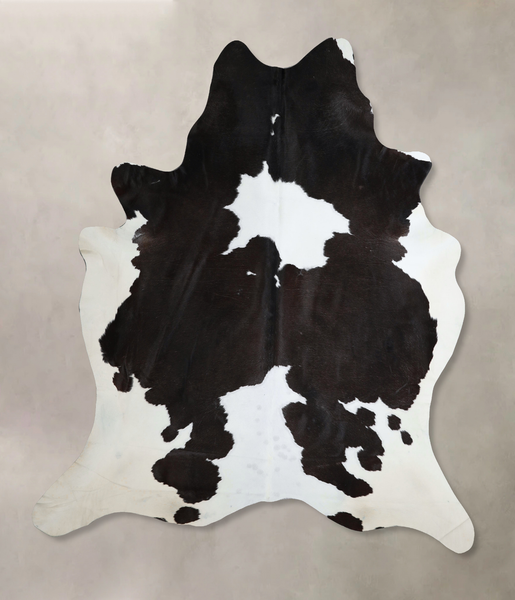 Black and White Cowhide Rug #A44323
