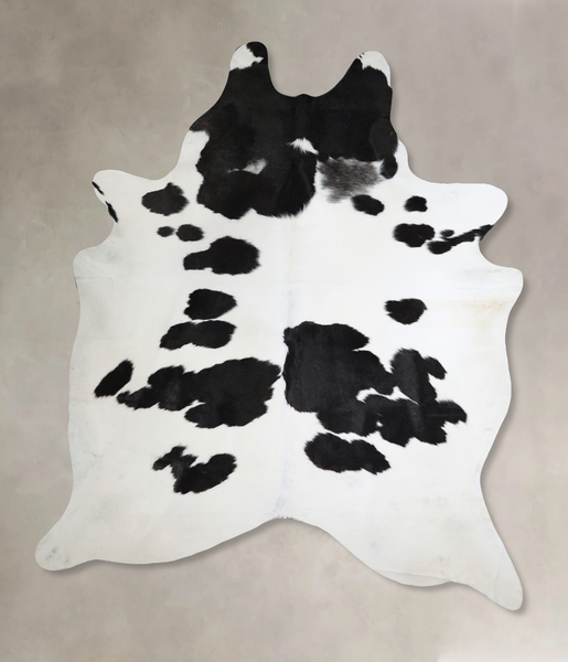 Black and White Cowhide Rug #A44746