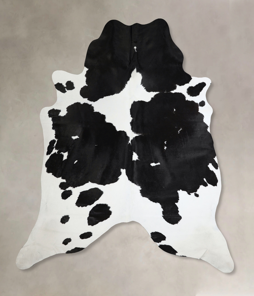 Black and White Cowhide Rug #A45103