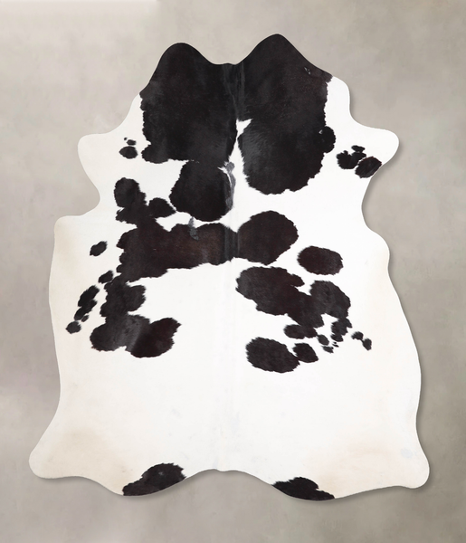 Black and White Cowhide Rug #A47901