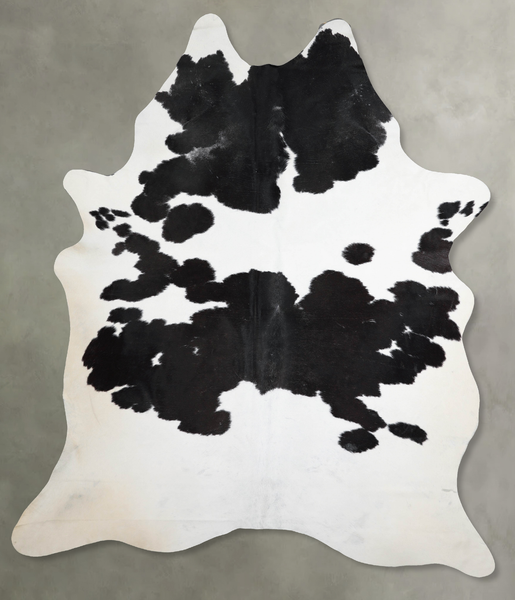 Black and White Cowhide Rug #A53708