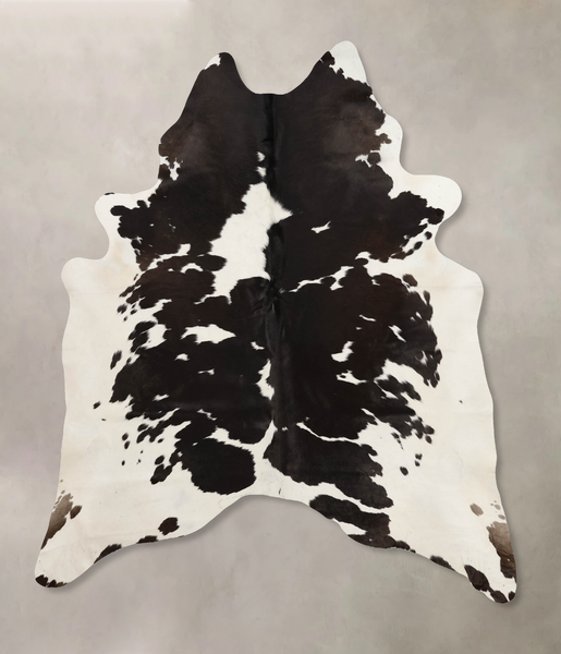 Black and White Cowhide Rug #B10007