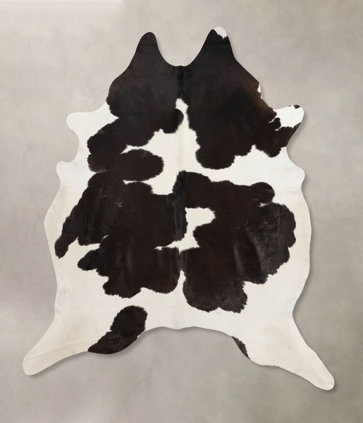 Black and White Cowhide Rug #B10008