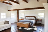 Black and White Cowhide Rug #B10010