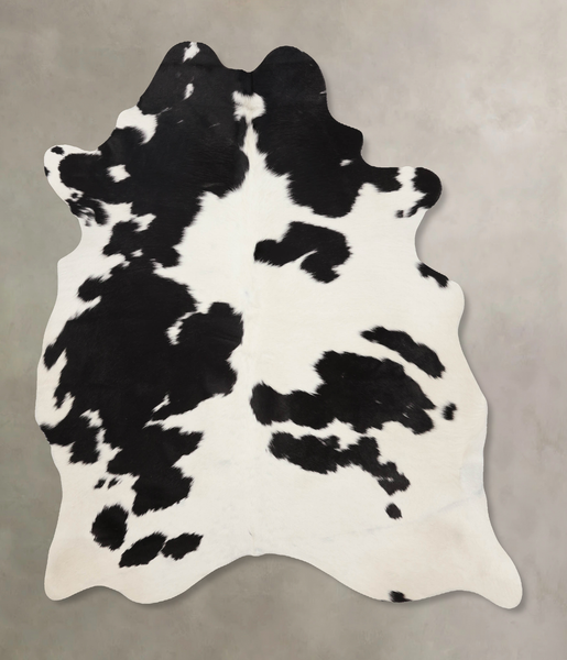 Black and White Cowhide Rug #B10065