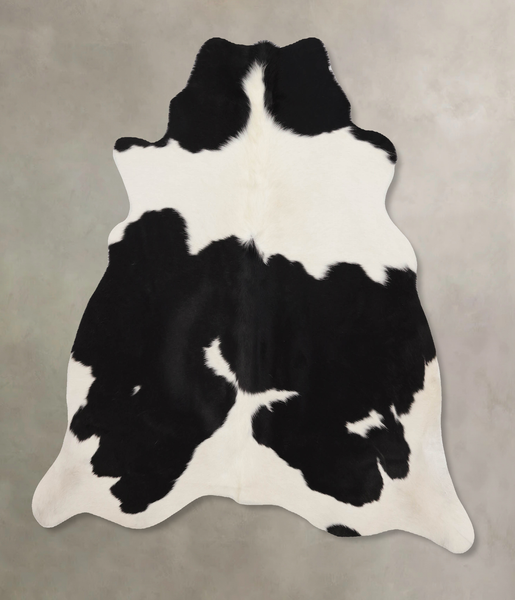 Black and White Cowhide Rug #B10066