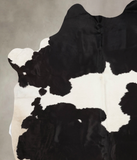 Black and White Cowhide Rug #B10401
