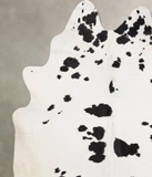 Black and White Cowhide Rug #B10411