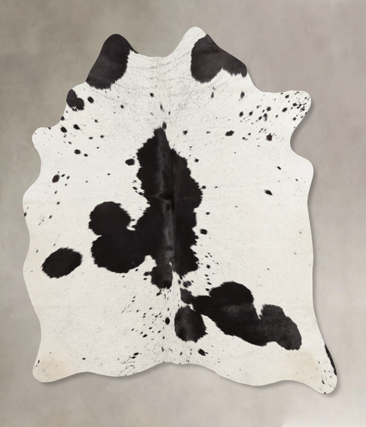 Black and White Cowhide Rug #B10750