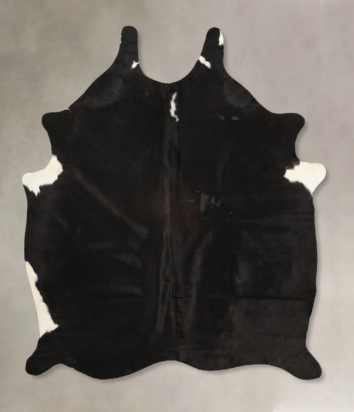 Black and White Cowhide Rug #B11104