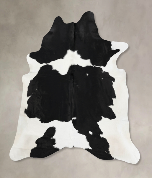 Black and White Cowhide Rug #B12468