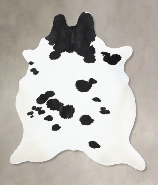 Black and White Cowhide Rug #B12652
