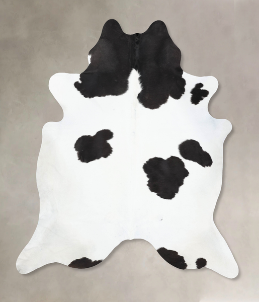 Black and White Cowhide Rug #B12658