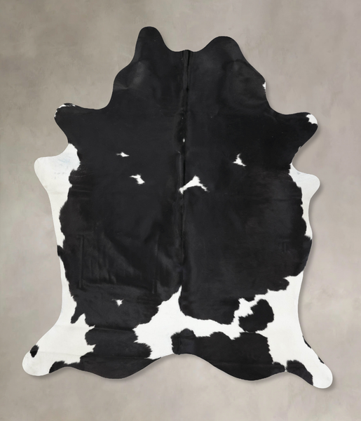 Black and White Cowhide Rug #B12669