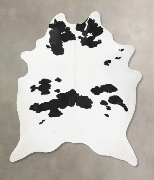 Black and White Cowhide Rug #B12680