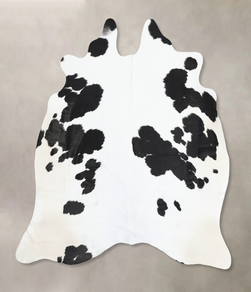 Black and White Cowhide Rug #B12832