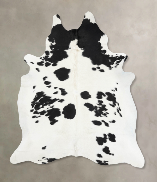 Black and White Cowhide Rug #B12845