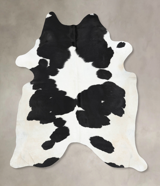 Black and White Cowhide Rug #B13161