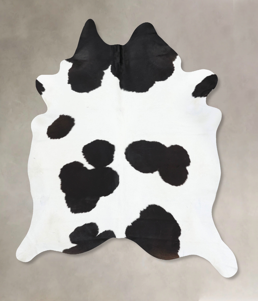 Black and White Cowhide Rug #B13178