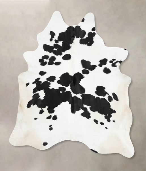 Black and White Cowhide Rug #B13179